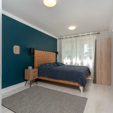 Apartment Aron