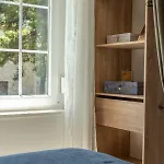 Aron Apartmán